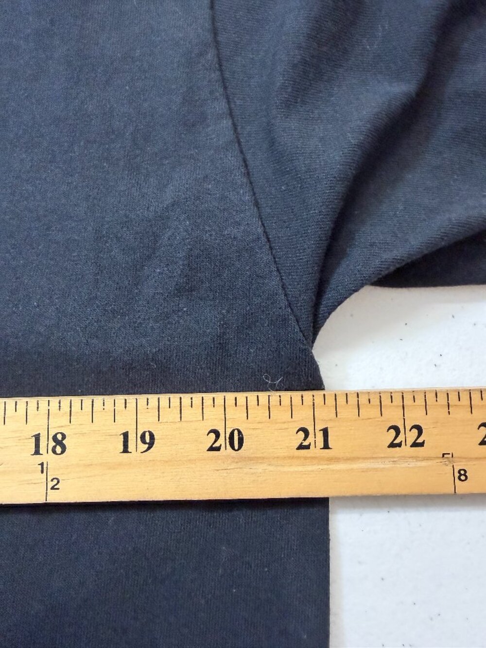 ALO Yoga Black Short Sleeve Logo Tee with White Print - Picture 3 of 5